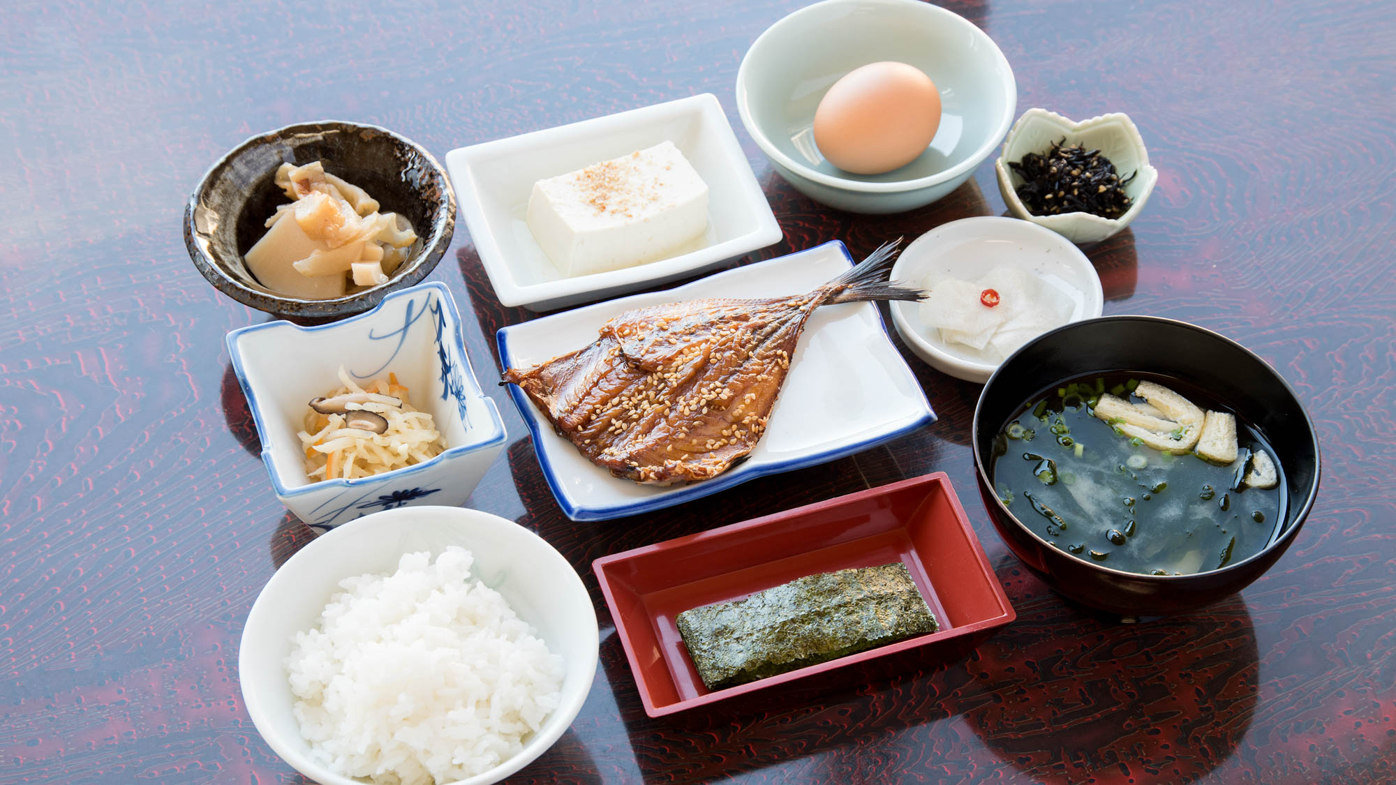 *【朝食一例】朝から壱岐の味覚が味わえる和朝食です