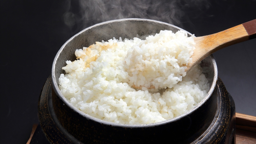 朝食で好評の炊きたてご飯