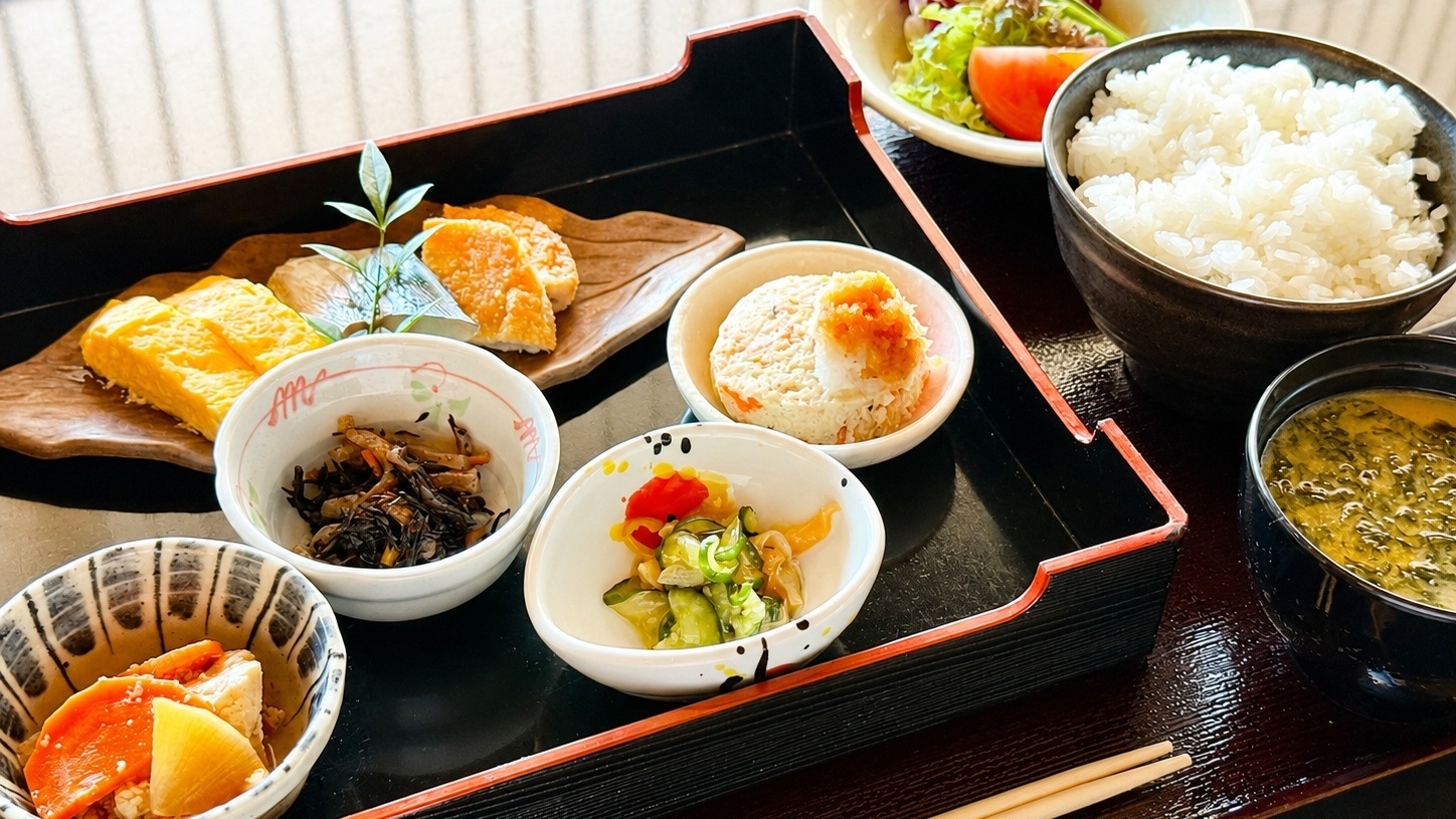 【２食付き】夕食は「豊穣膳」＆朝食(夕食ワンドリンク付)
