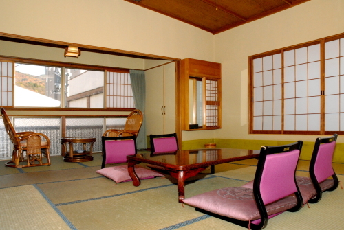 Large 12.5 tatami + α room