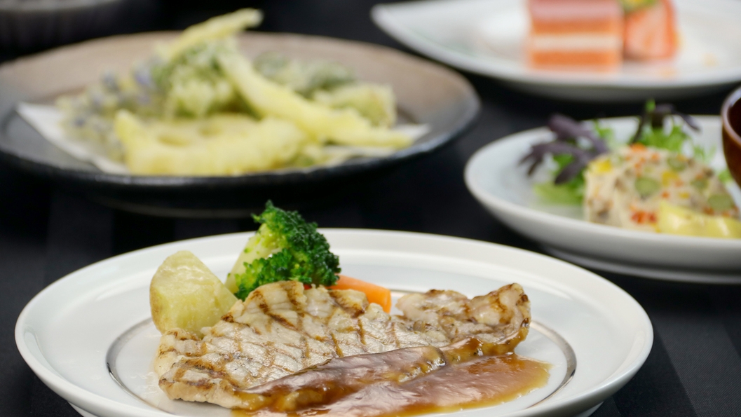 【夕食付】お手軽に「創作和洋会席＂なごみ＂」プラン〜朝はゆっくりしたい方へ