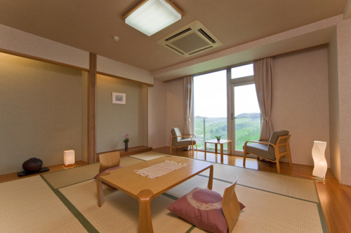 Japanese-style room