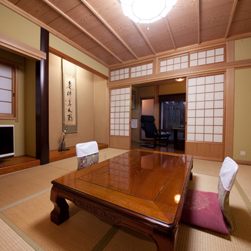 《竹》ベッド客室・半露天風呂付き