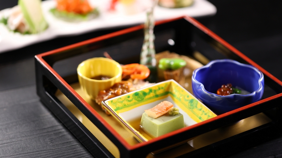 〇さき楽28〇【季節の創作懐石】五感で味わう粋を尽くした逸品に舌鼓＜広間食＞