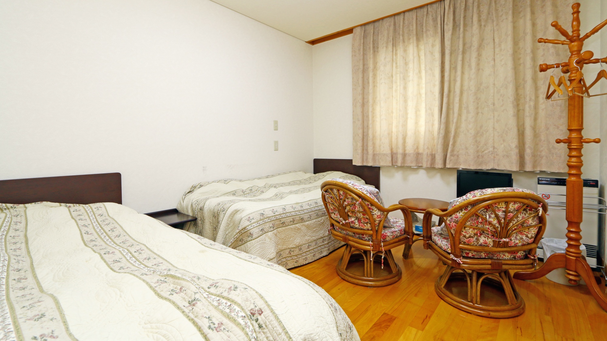 【洋室ツイン】