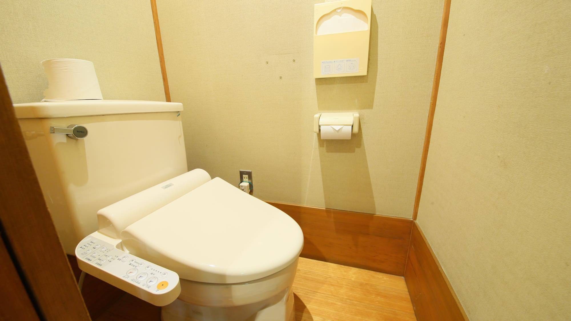 【和室8畳+広縁】温泉内風呂付　トイレ