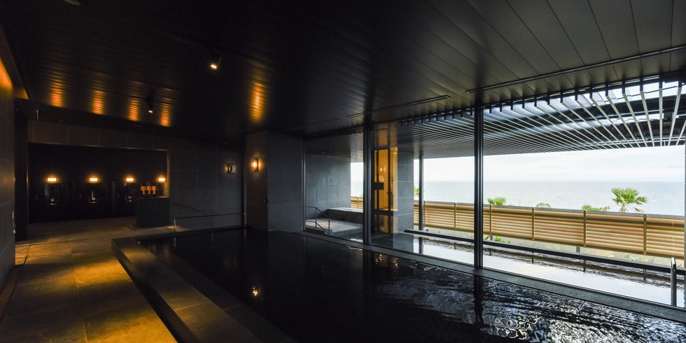 ホテルクレジット付きステイ（室料のみ／スパ別料金／10時チェックアウト）