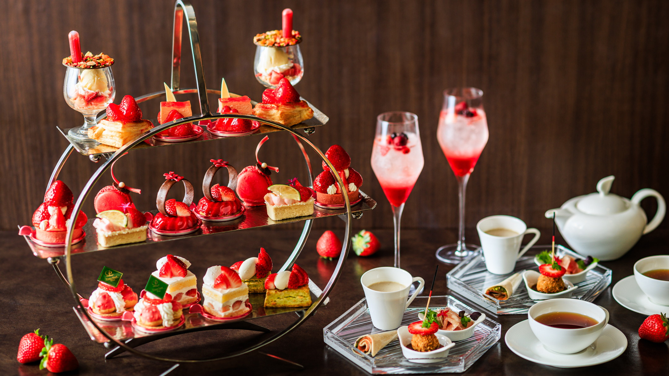 【完全予約制】ストロベリーアフタヌーンティー
