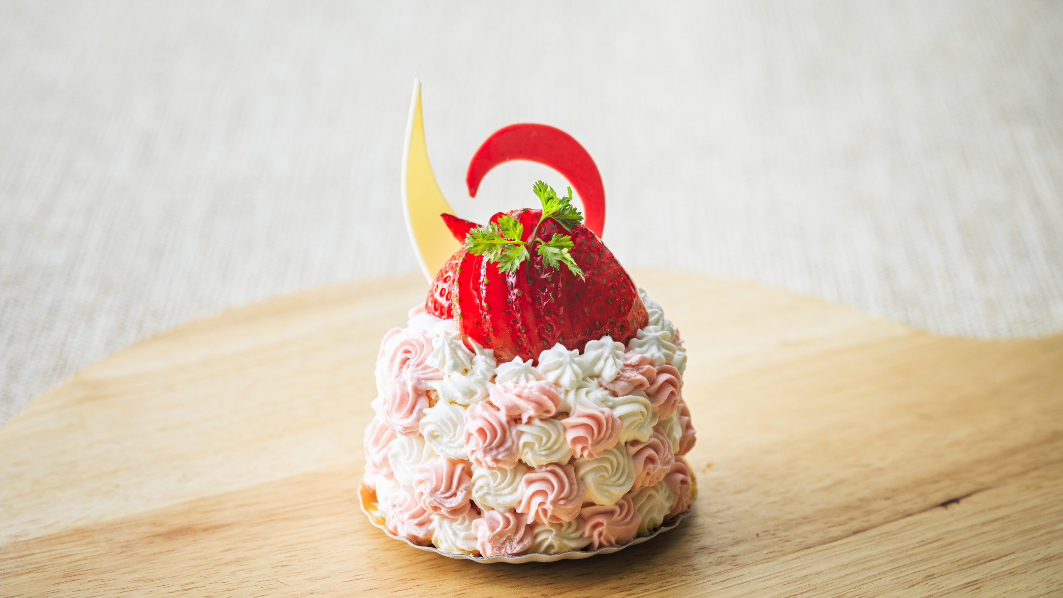 ケーキメニュー｜米粉のいちごショート