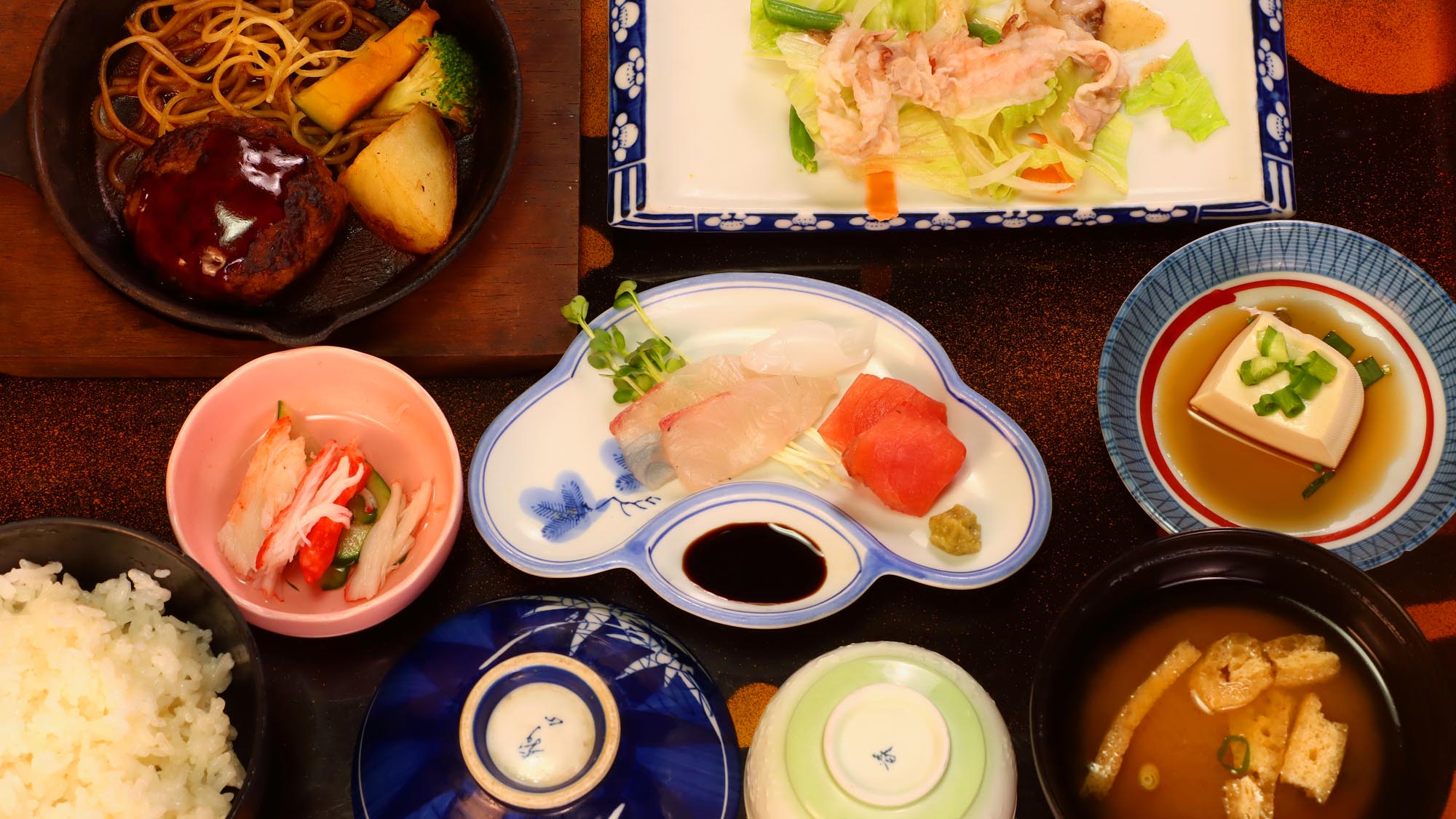 今日も1日お疲れ様の気持ちを込めてボリューム満点の夕食を用意しています！