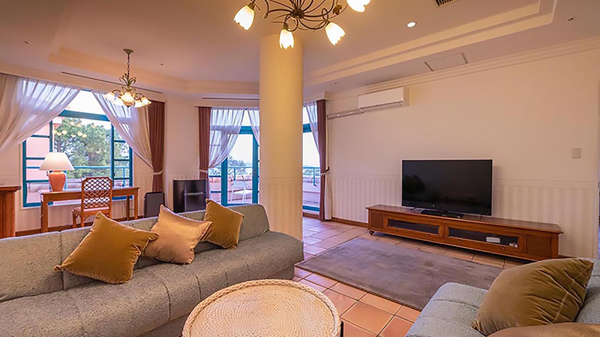 【禁煙】スイートエグゼクティブ キングベッド1台内風呂あり※イメージ