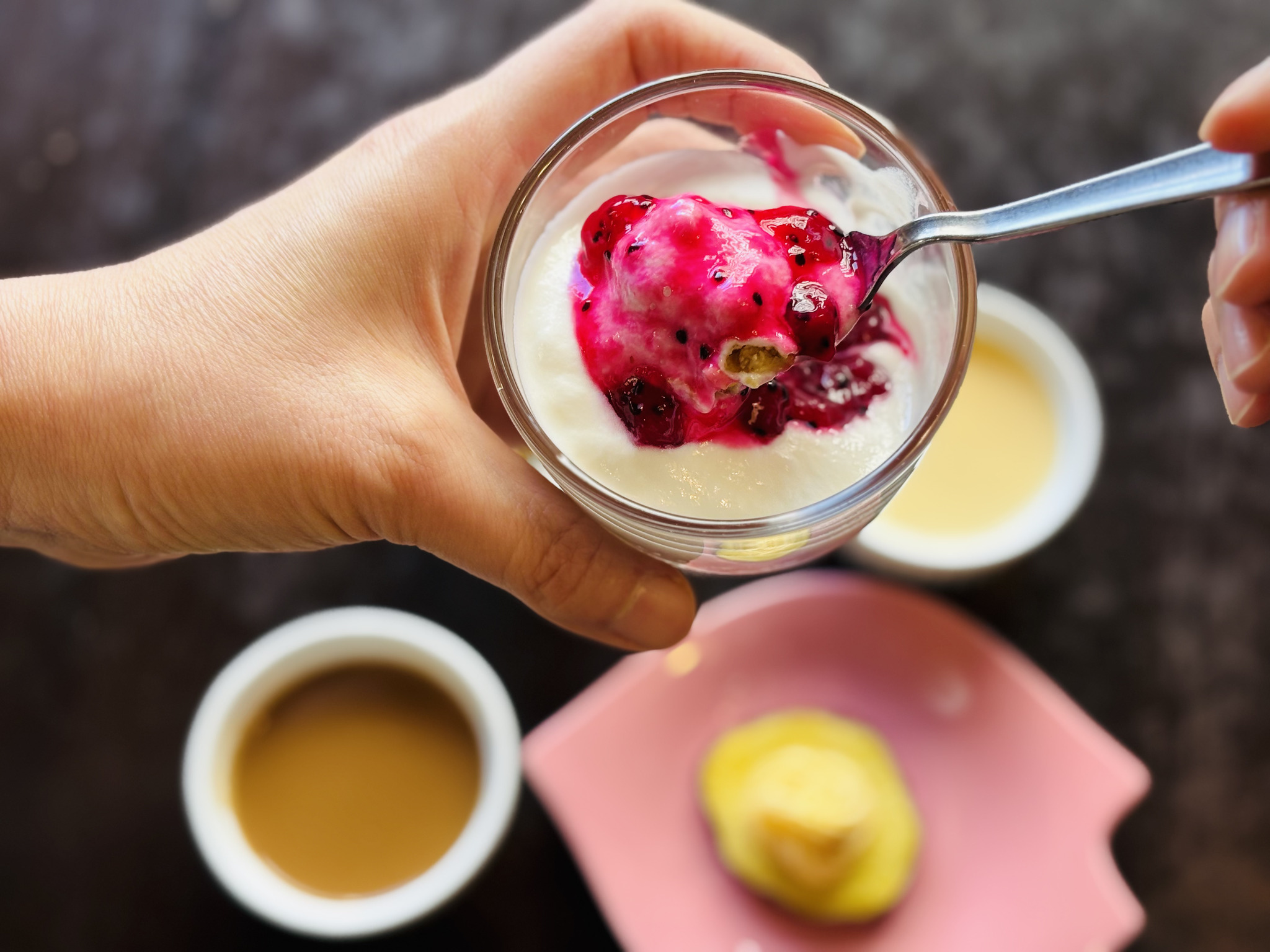 【朝食ブッフェ】ヨーグルトお好きにトッピング！腸内側から美しく♪※写真はイメージです