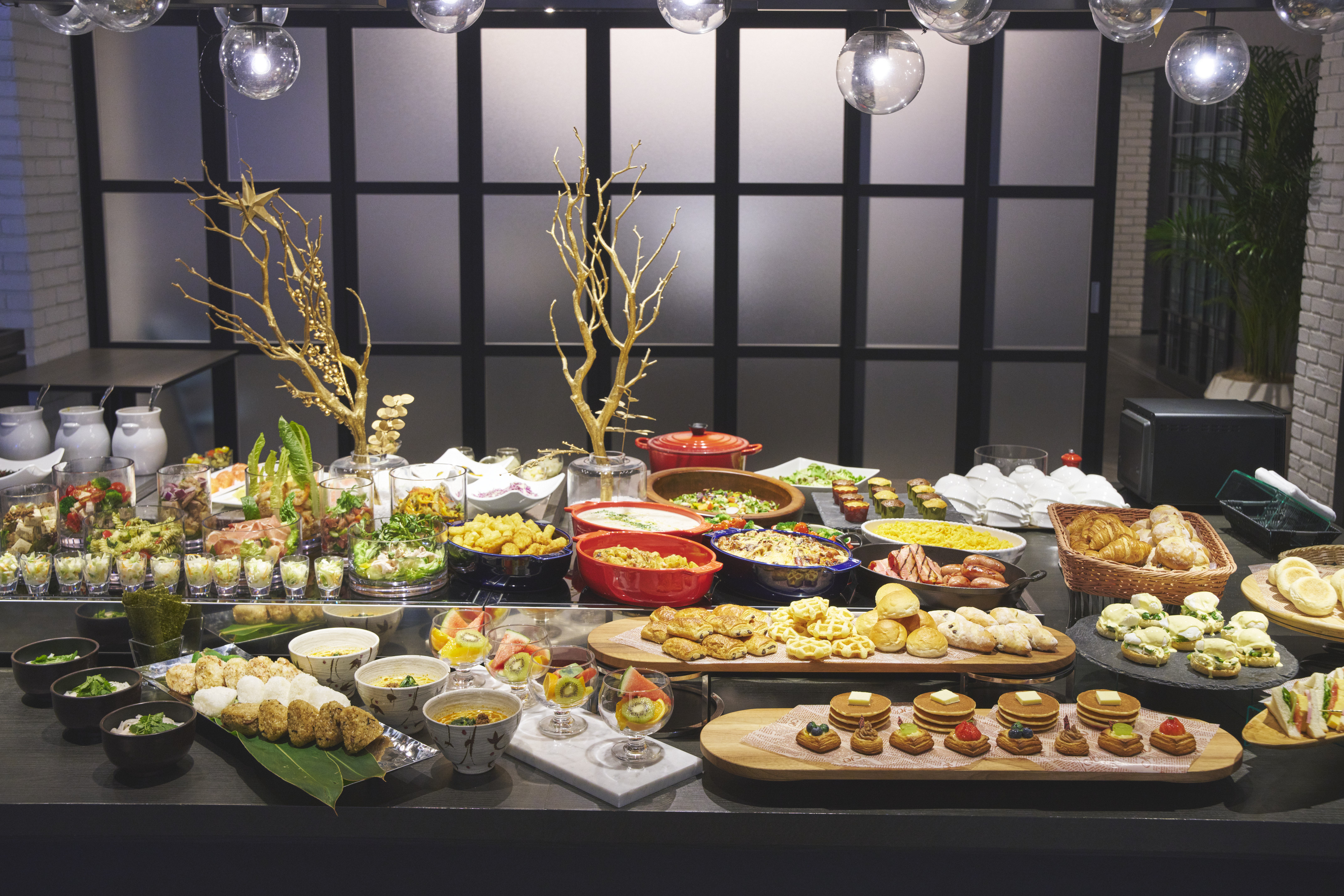 朝食ビュッフェ