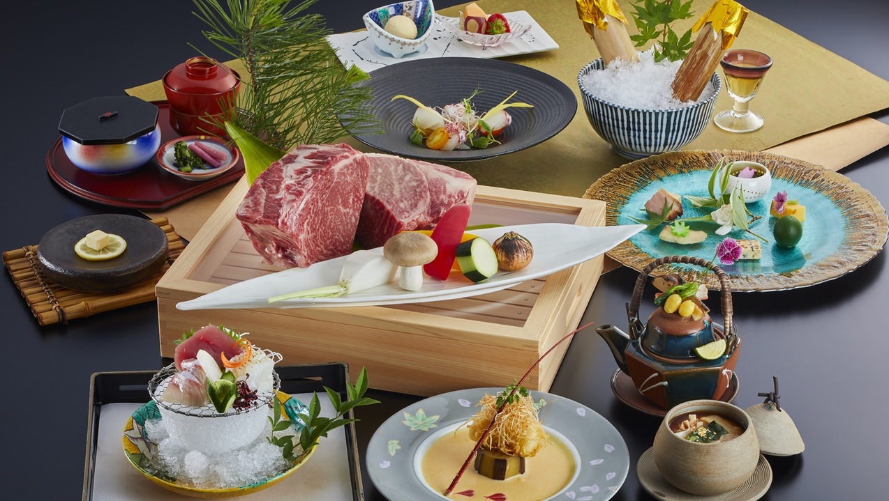 【料理長会席 〜紀州の極み〜】紀州の贅を極める一餐。伊勢海老・フカヒレ・熊野牛を味わう最上級会席
