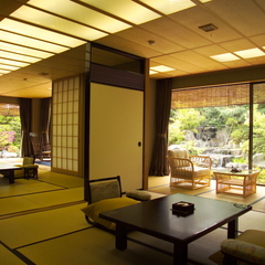 貴賓室(「福禄寿」101号室)の客室と専用庭園