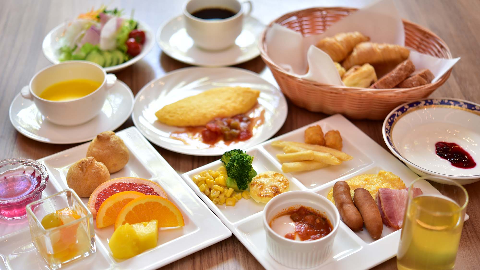 ザ・プリンス箱根芦ノ湖ブッフェレストラン『レイクサイドグリル』朝食イメージ（洋食）