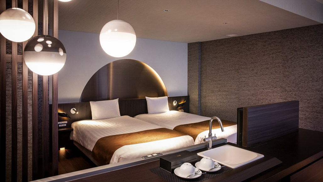 【プレミアムルーム】眠りの時間を快適に過ごせるツインベッドルーム