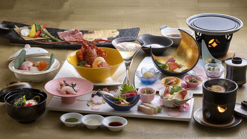 【楽天スーパーSALE】当館人気の贅沢会席「金の月」をお得に堪能！