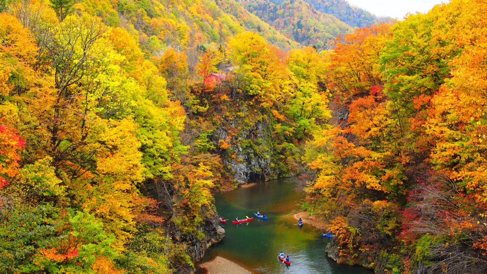 札幌の奥座敷・定山渓は紅葉の名所