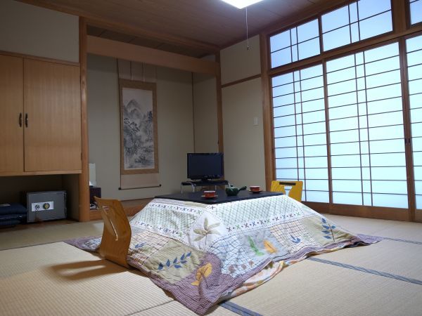 Japanese-style room 10 tatami mats (Kotatsu)