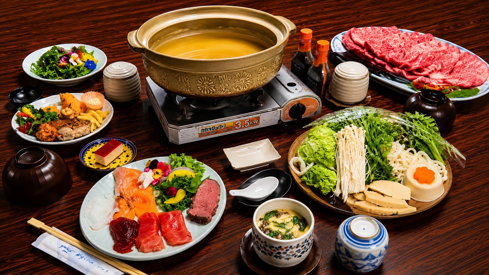 【牛しゃぶ鍋】脂を落としてヘルシーにいただく！牛しゃぶ♪＜二食付＞