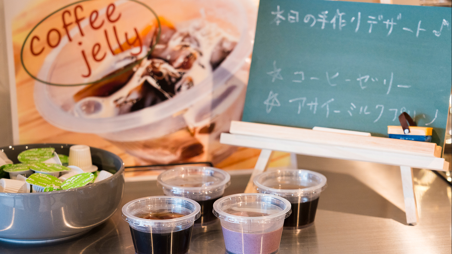 スイーツコーナーも無料です