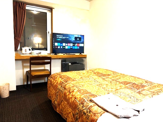 4K対応40型TVを設置しております。