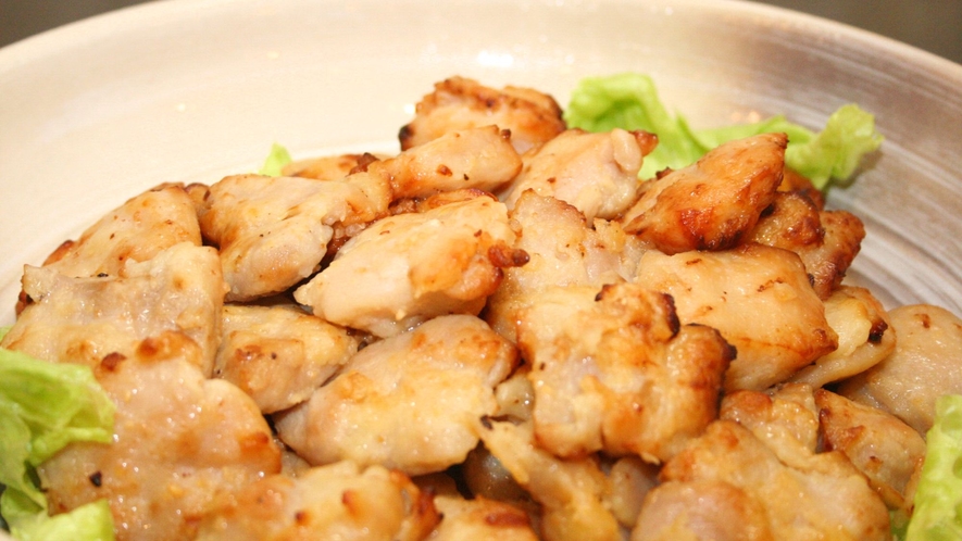 朝食メニューの一例　若鶏の西京焼き