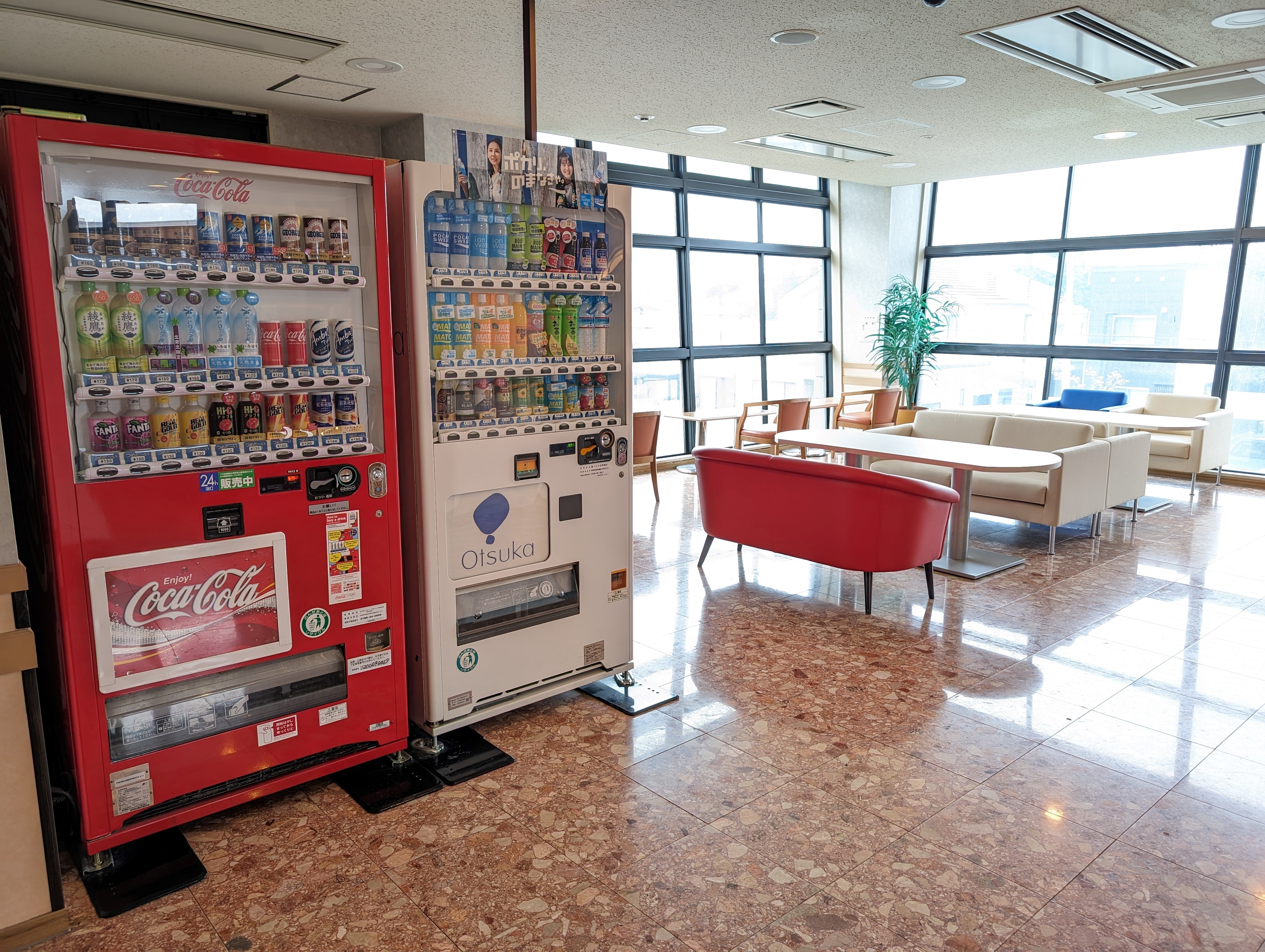 2F自動販売機コーナー