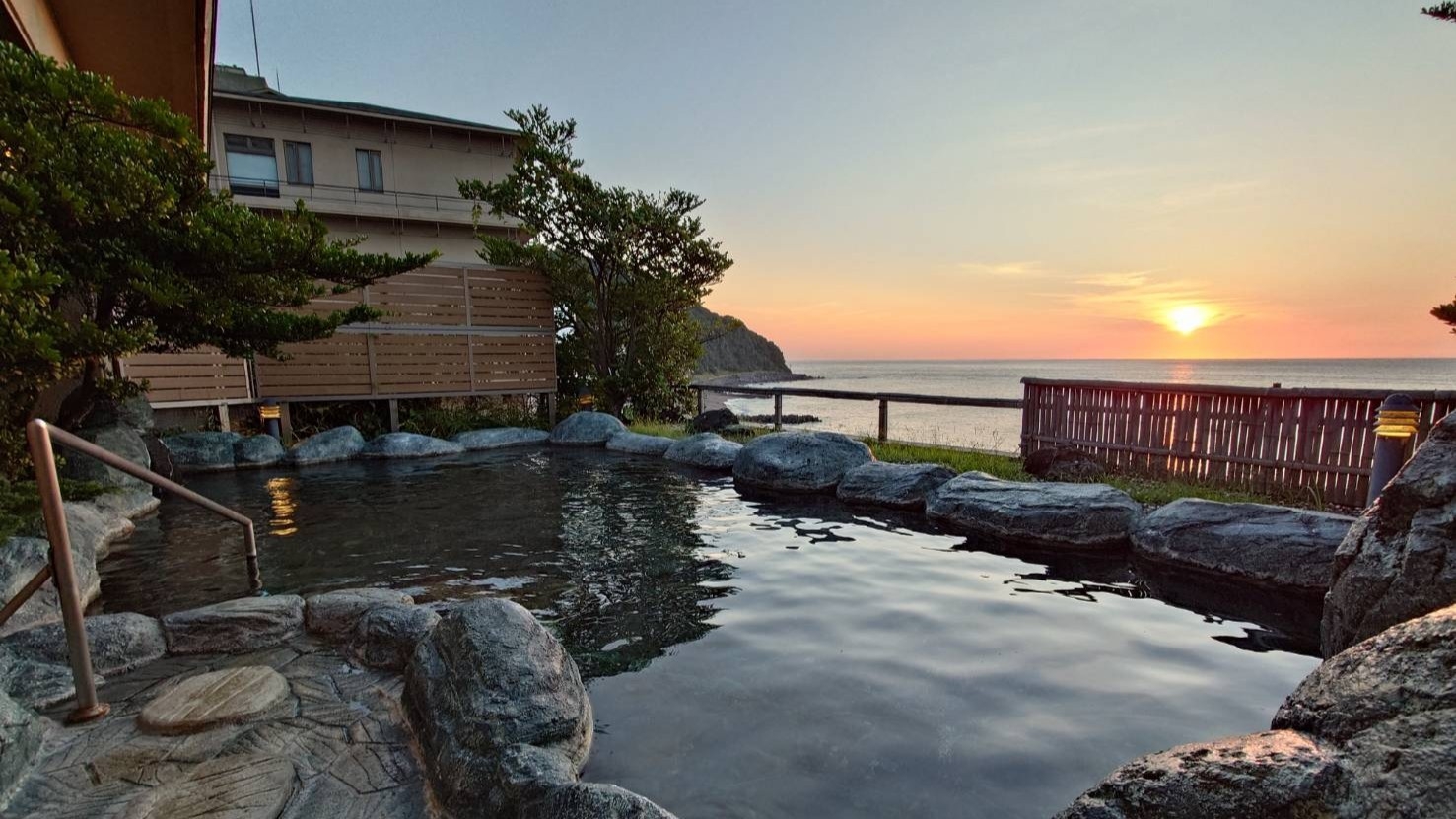 【極上グルメ旅】伊勢海老×鮑×金目鯛煮付け★お部屋でゆったり食事＆貸切風呂無料