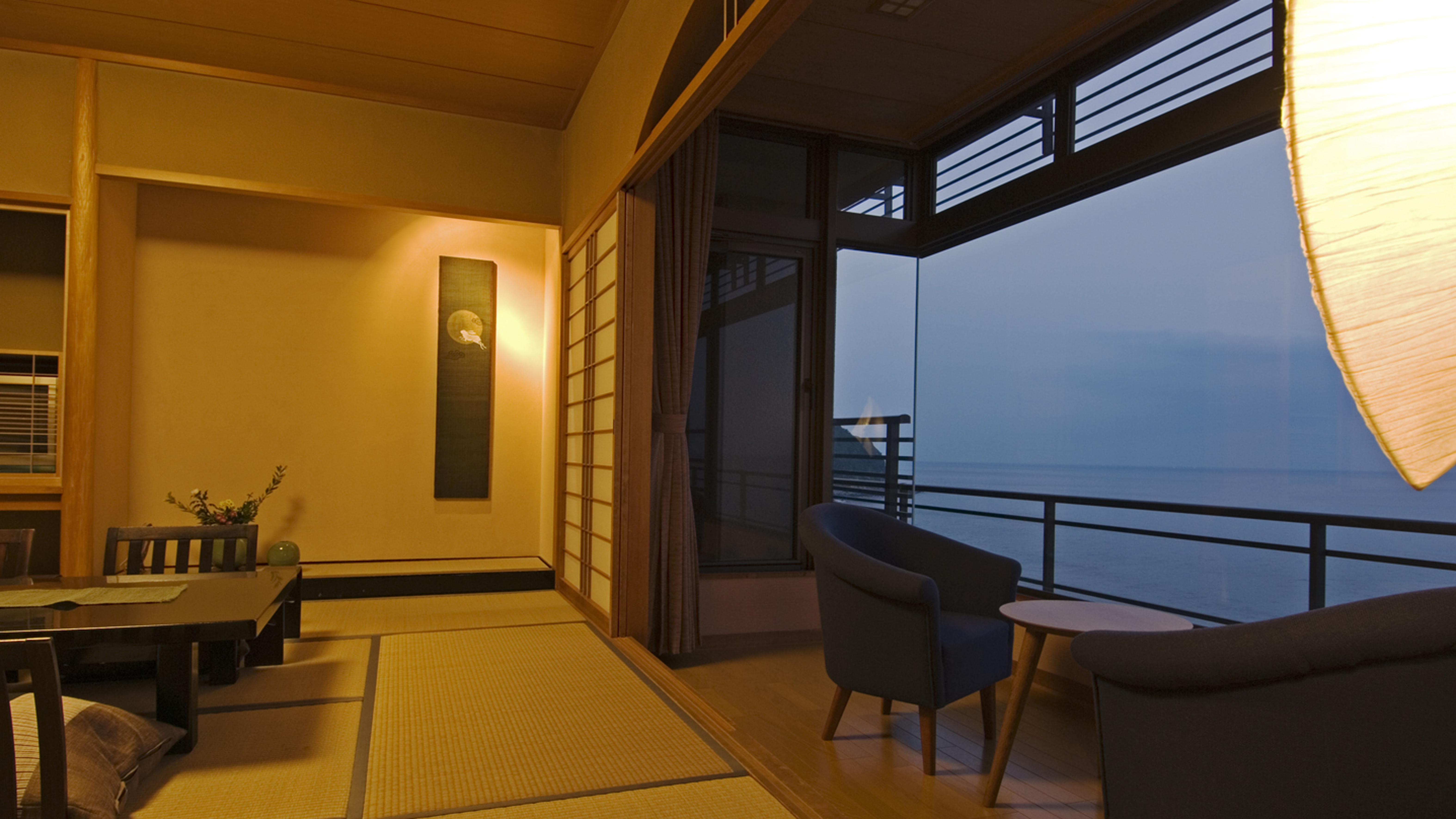 最上階７Ｆ/絶景・大島＆海を一望出来る客室１０畳和室＋広縁