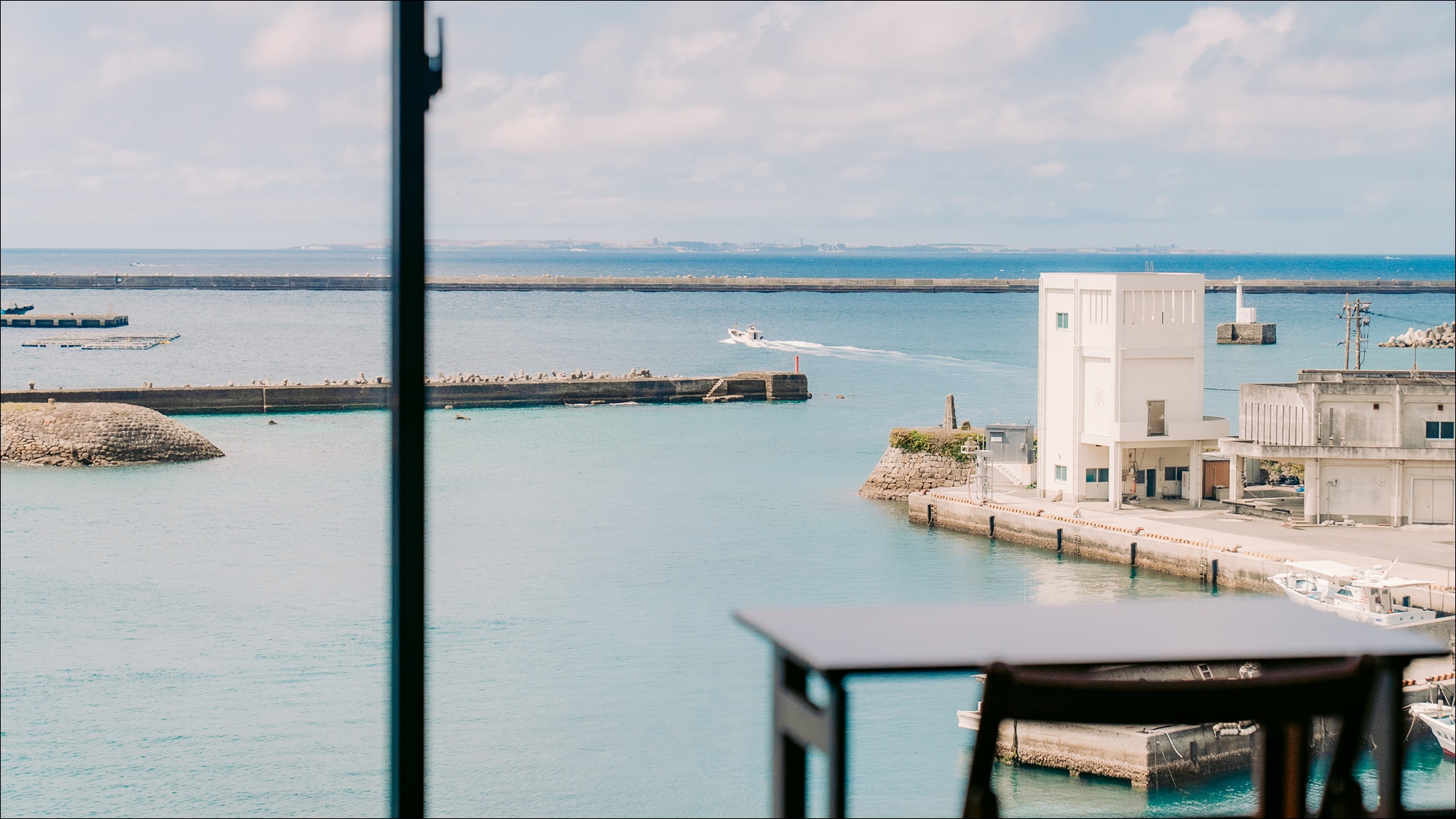 ＜松寿-Shoju-＞波止場と海が広がる、松寿院ゆかりの眺め
