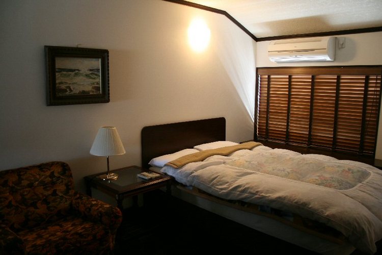 photo1