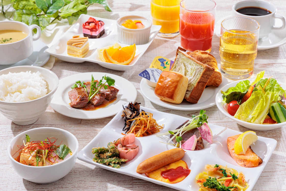 【禁煙】大人気！朝食バイキング付きプラン■朝からステーキも♪※注意!門限あり(AM1時〜AM5時)