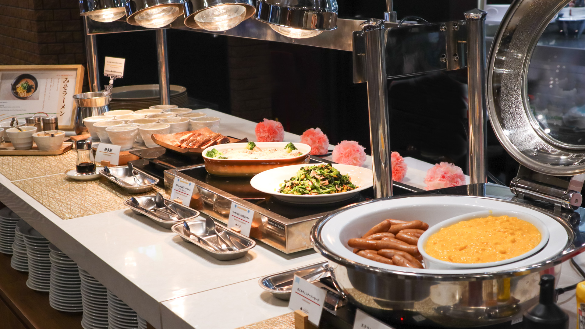 朝食バイキング-温製料理コーナー
