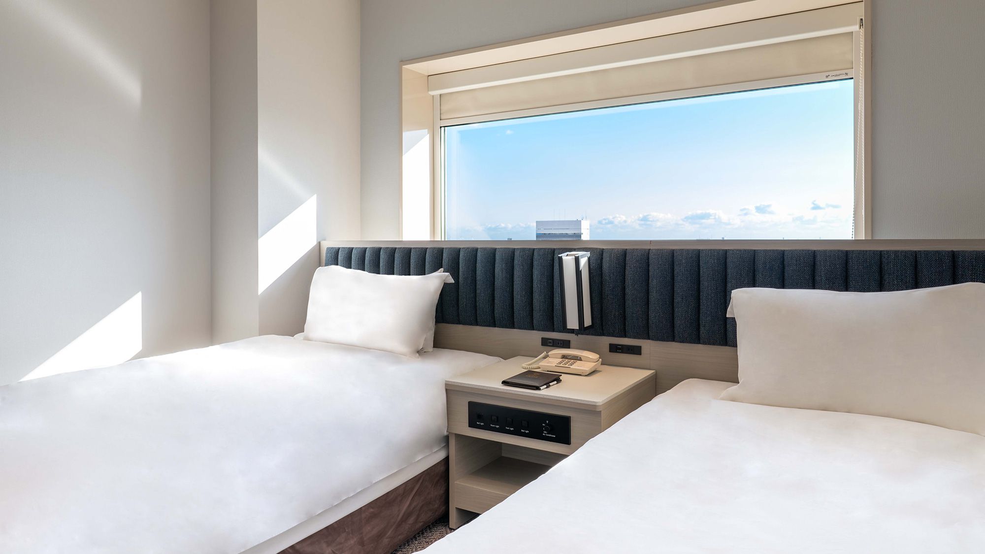 【リニューアル客室】スタンダード ツイン　24平米　1100ｍｍ&times;2030ｍｍベッド2台