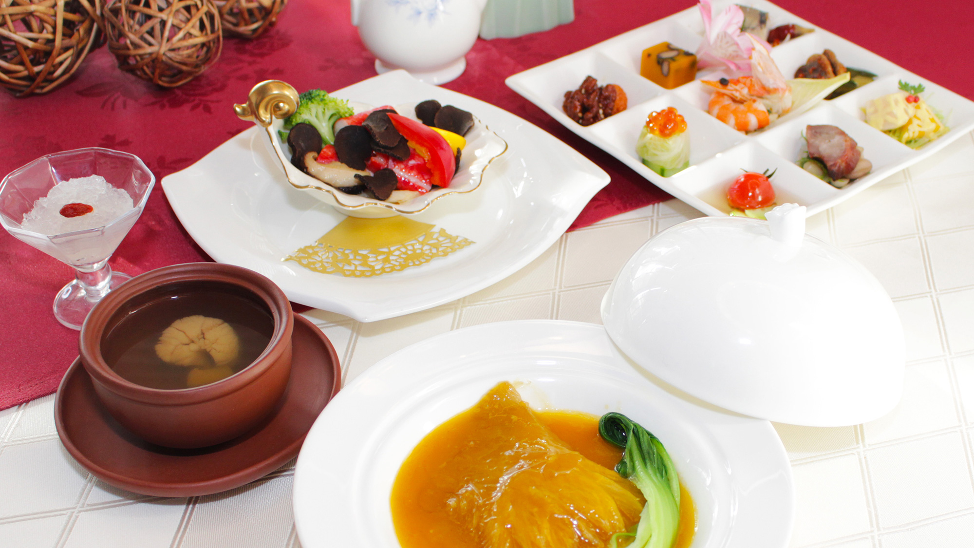 ◆中国料理　 至福菜譜（画像はイメージです）