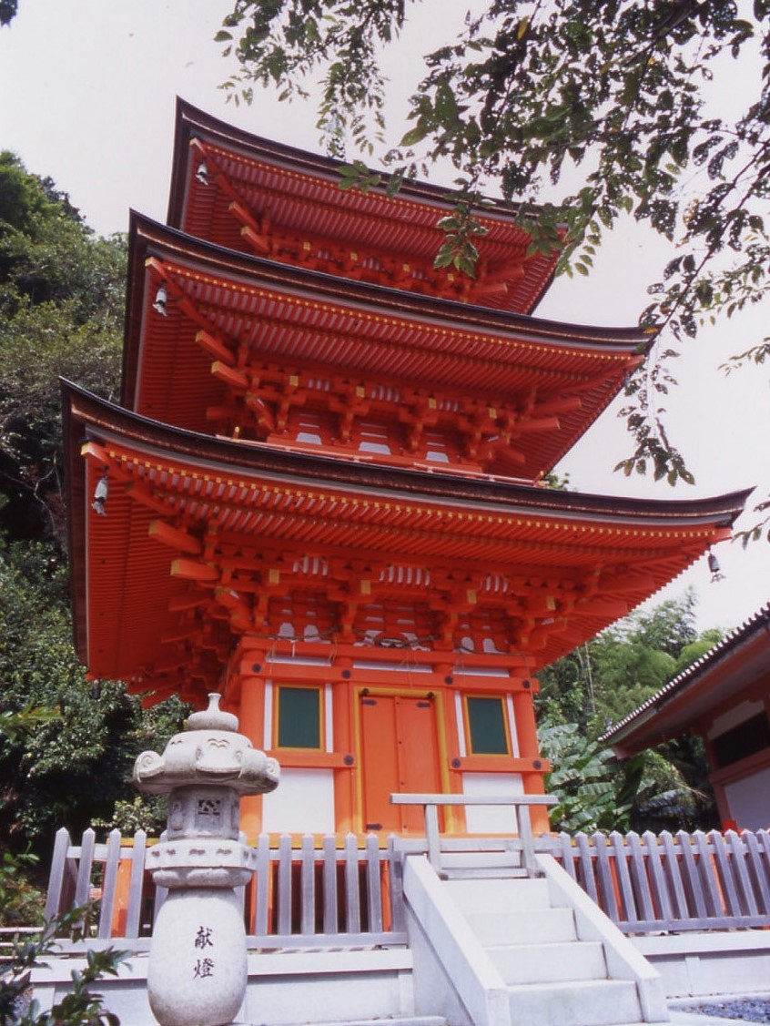 【楽天月末セール】日本遺産パワースポット竹生島へ！クルーズ乗船券付き〜ディナービュッフェ夕・朝食付〜