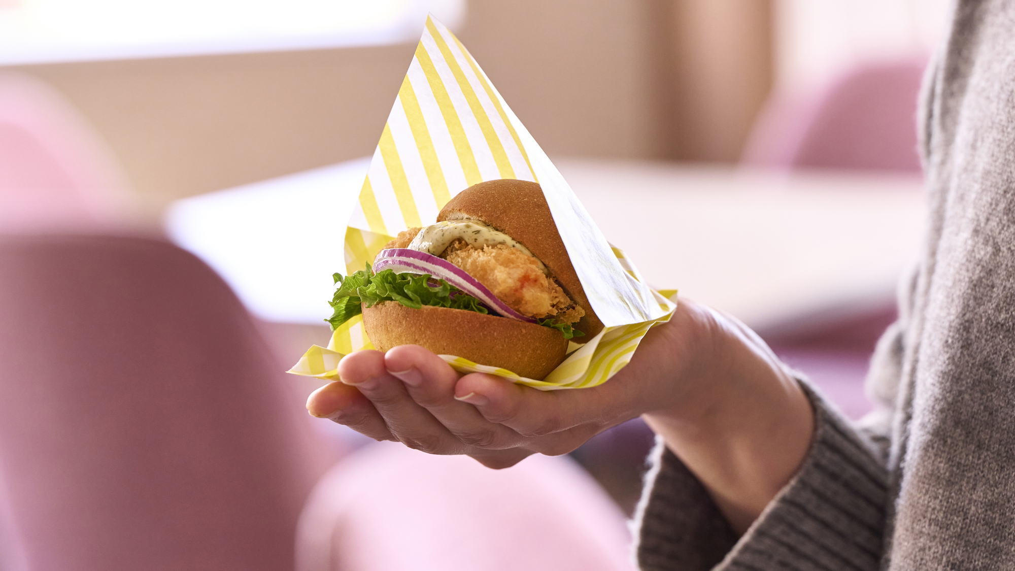 ＜4/1～ Breakfast Buffet＞グリルサーモンスライダー※イメージ