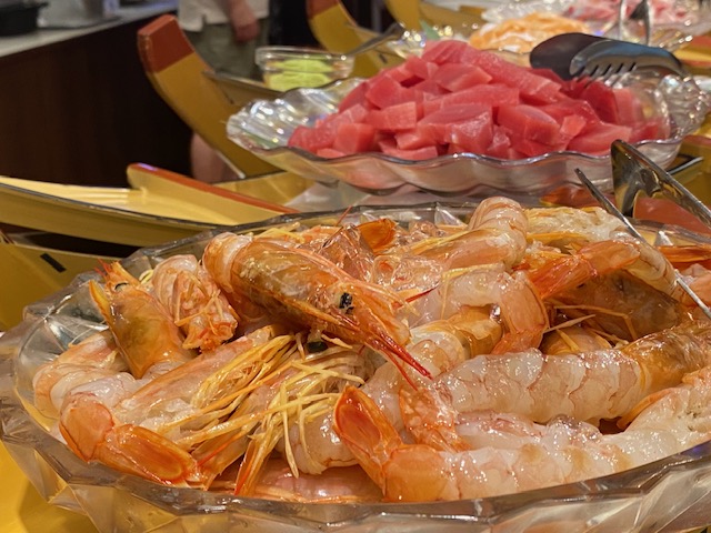 8月10日～18日★ご夕食のサプライズ1品★奇数はお刺身の大漁盛り！