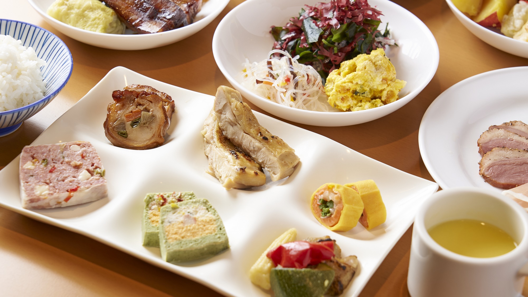 バイキングで楽しいひと時を