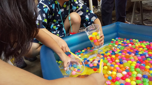 8月土曜日、8月10日～18日★スーパーボールすくい