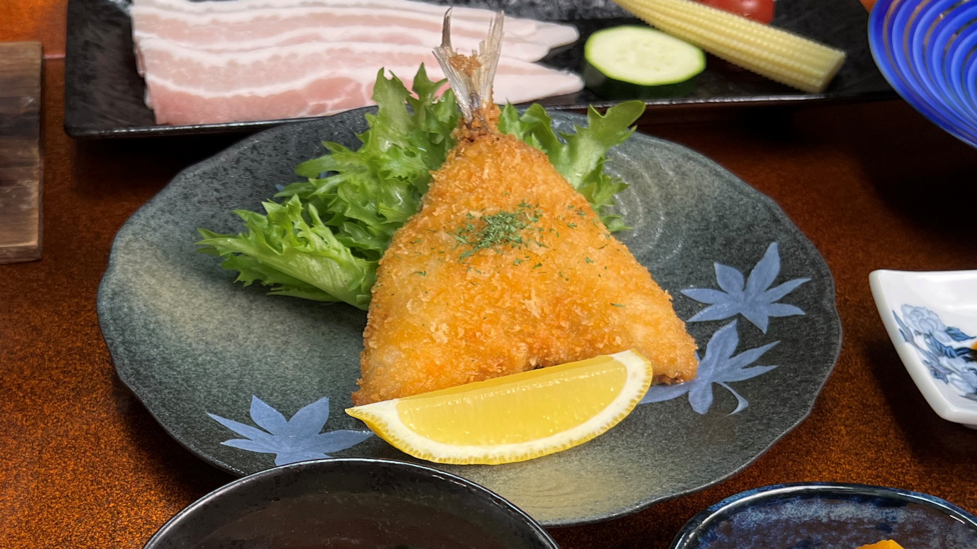 サクサク衣の中からふっくらジューシーな身があふれ出す極上アジフライ！