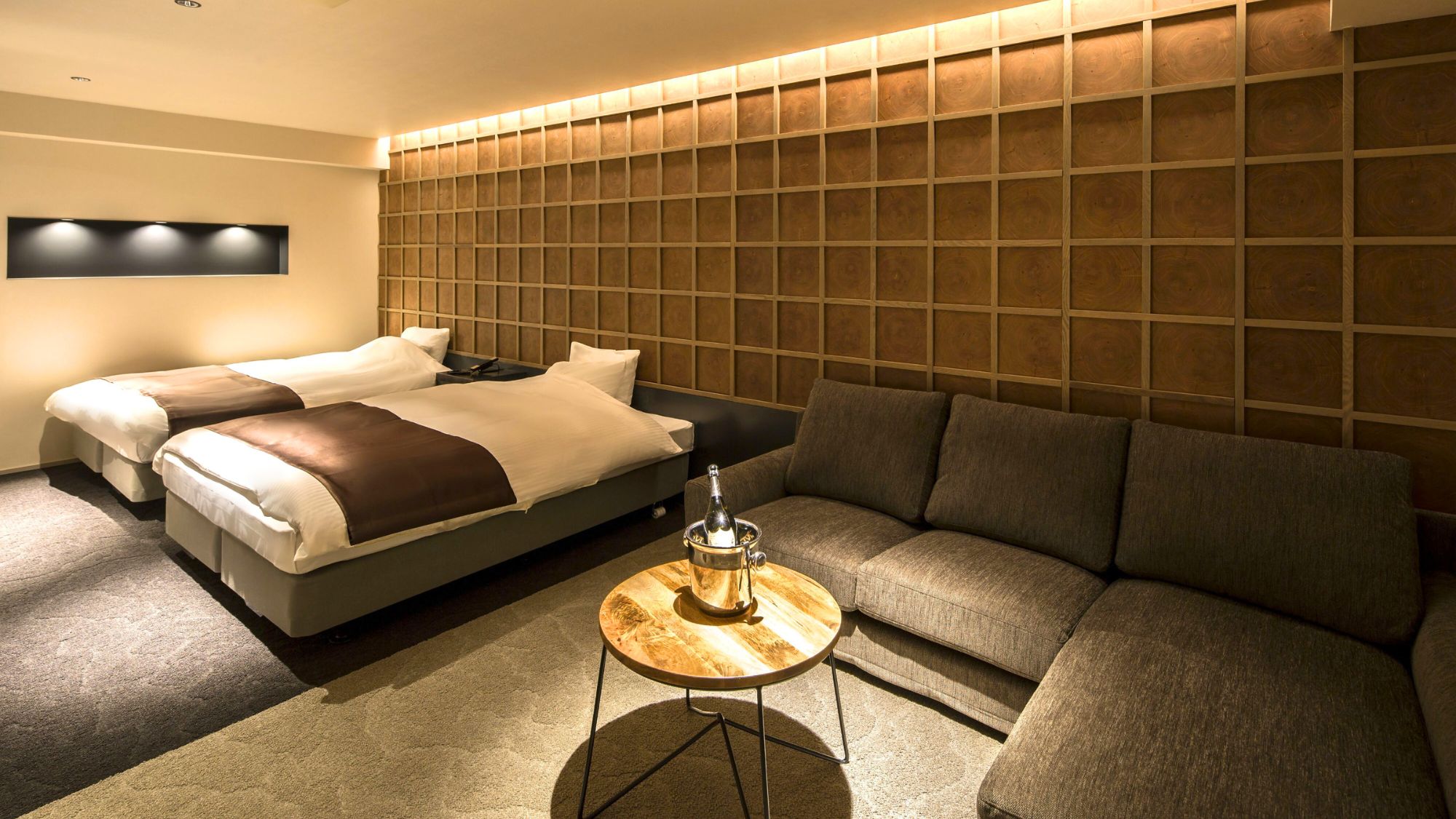 プレミアムツイン314号室/『年輪』