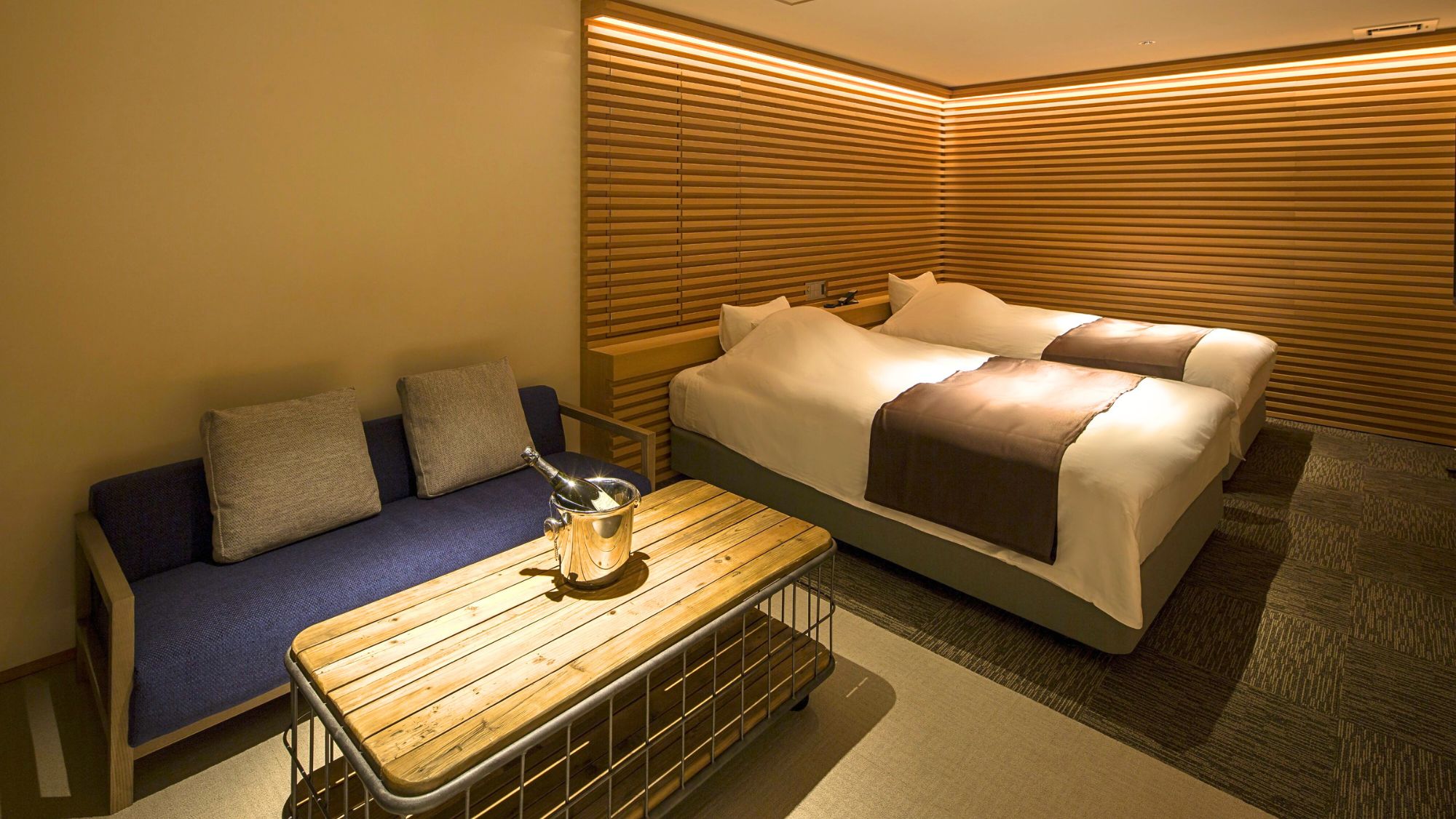 プレミアムツイン411号室/『繊維』