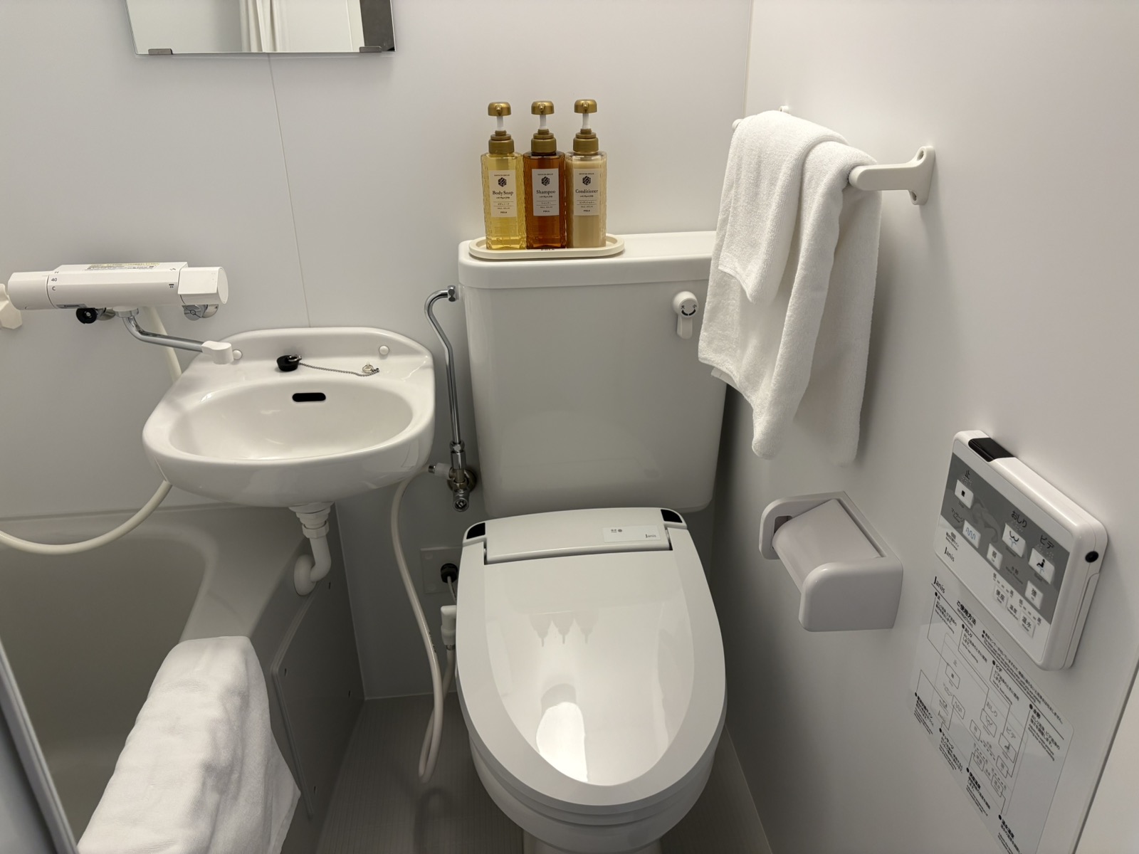 リニューアル客室　セミダブル