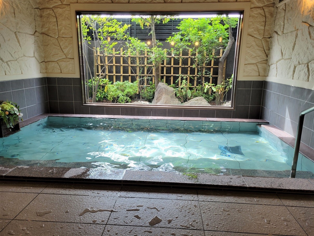 『冬季限定』★★カップル♪ファミリー割引プラン★★【バイキング朝食付き】