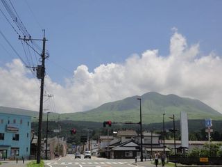 阿蘇山北登山道入り口