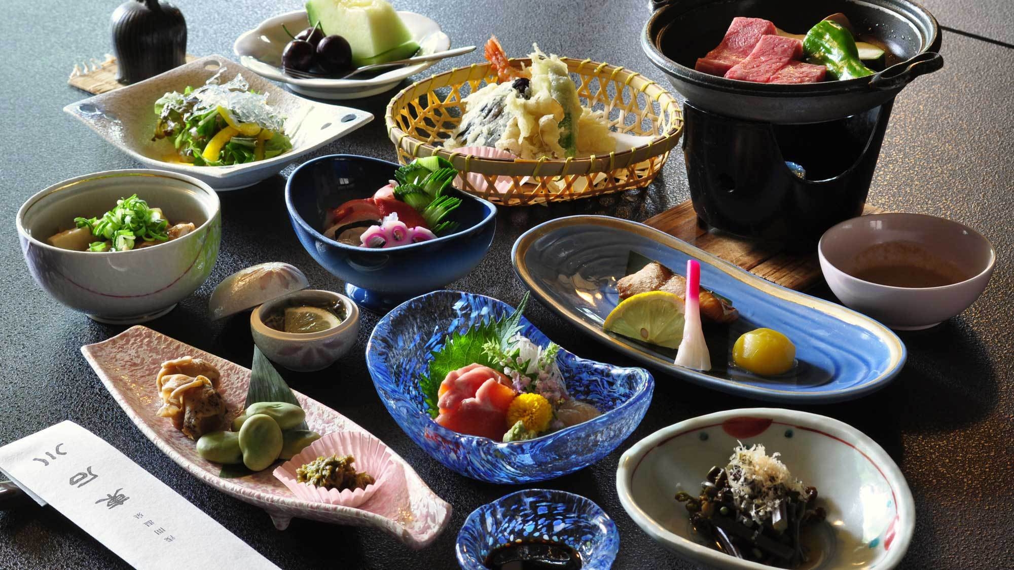 【年末年始・事前カード決済限定／スタンダード／食事処】和牛陶板焼×郷土料理♪貸切風呂無料（夕朝食付）