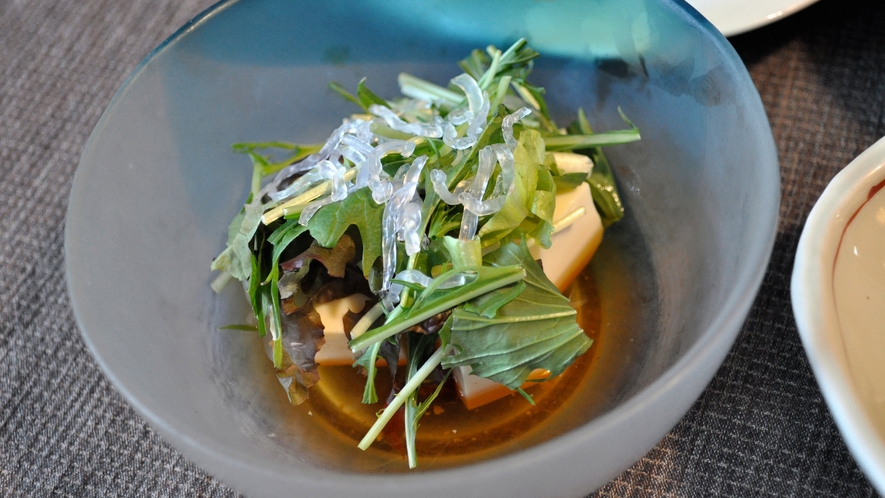 【夕食】豆腐サラダ